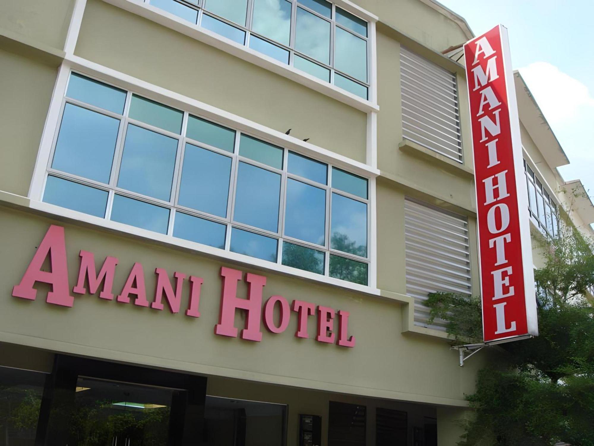OYO 1102 Amani Hotel Kampong Sungai Ramal Dalam Bagian luar foto